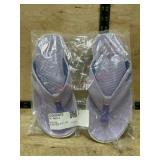 Women's Size 10 Flip-Flop Sandals in Lilac