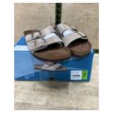 Women's Size 7 Suede Slide Sandals