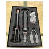 Kato Wine accessories