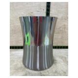 Small trash can