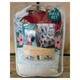 7-Piece Full Bed Set with Tropical Design