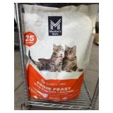 Dry Cat Food with Chicken and Salmon, 25 lb