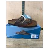 Double Strap Leather Sandals, Size 9