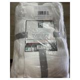 White Spa Bath Towels and Washcloth Set