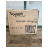 Reynolds Kitchens Medium Loaf Pans with Lids, 12 C