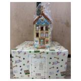 Ceramic Teddy Bear Town Tattler Night Light Figuri