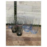 Flat of 6 blue drinking glasses and 4 shot