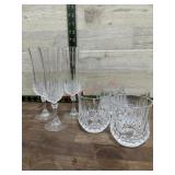Flat with 4 crystal bar glasses and 3 crystal