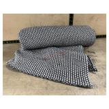 Black and white throw blanket