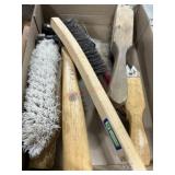 Flat of garage brushes