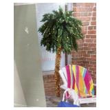 Pre lit palm tree