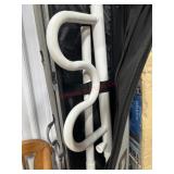 Portable curve grab bar in case