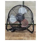 Black floor fan