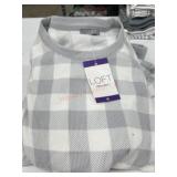 Loft Thermal Pajama Set in Gray Plaid, Size XXL