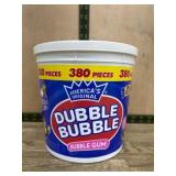 Tub of Dubble Bubble Bubble Gum with 380 Pieces