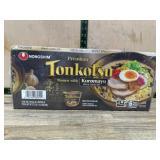 Nongshim Tonkotsu Ramen With Black Garlic Oil