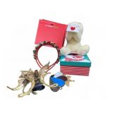 Holiday and Decorative Items Lot
