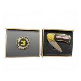 Tribute to a Legend Folding Knife Set