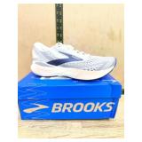 Brooks Womenï¿½s Running Shoes, Size 8.5