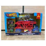 Hot Wheels Monster Trucks Transporter Set