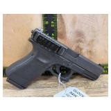 Glock Model 23 ï¿½ .40 S&W Pistol