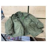 U.S. Army M-65 Field Jacket OG-107 Medium