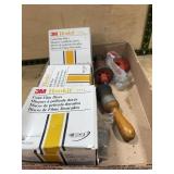 3M Hookit 255L Gold Film Discs, Tools Lot