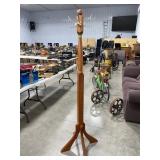 Wood Coat Rack with Metal Hooks, Four-Leg Base
