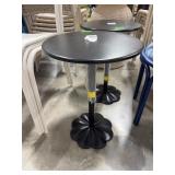 Room Essentials Pedestal Accent Table