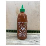Huy Fong Sriracha Hot Chili Sauce 28 oz