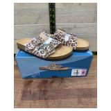 Mountain Sole Leopard Double Buckle Sandals Sz 6