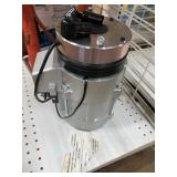 Electric Motor with Rotary Switch