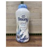 Downy Light Ocean Mist Scent Booster 18.1 oz