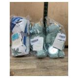 Cuddle Island Blanket and Plush Toy Set