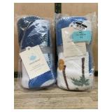 2 Cloud Island Plush Baby Blankets