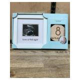 Pearhead Pregnancy Gift Set Frame, 8 Weeks Disc