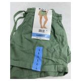 Roxy Green Pull-On Shorts Size Large