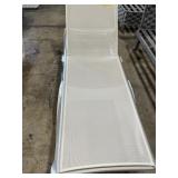 WAVE - MESH CHAISE LOUNGE - GRAY / WHITE