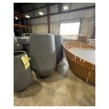ELEMENTS - STYLE 2 ROUND CONCRETE PLANTER