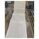 WAVE - MESH CHAISE LOUNGE - GRAY / WHITE