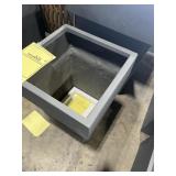ELEMENTS - STYLE 2 SQUARE CONCRETE PLANTER