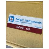 BERGER INSTRUMENTS 135 LEVEL TRANSIT WITH YELLOW P