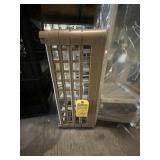 EMPTY PLASTIC COMPARTMENT GLASS RACK