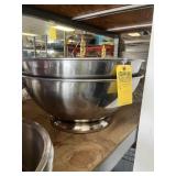 EXTRA LARGE STAINLESS STEEL BOWLS