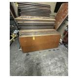 FOLDING TABLES WITH WOOD TOP (FRONT STACK)