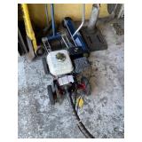 LITTLE BEAVER 5 AUGER MACHINE WITH HONDA ENGINE -