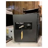 FIRST ALERT COMBINATION SAFE