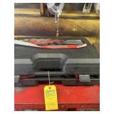 TORIN HYDRAULIC RAM SYSTEM IN CASE