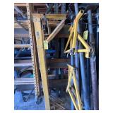 ASSORTED SCAFFOLDING PIECES
