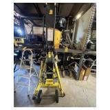 SUMNER 2118 A/C LIFT - LOAD CAPACITY 650 LBS - SER